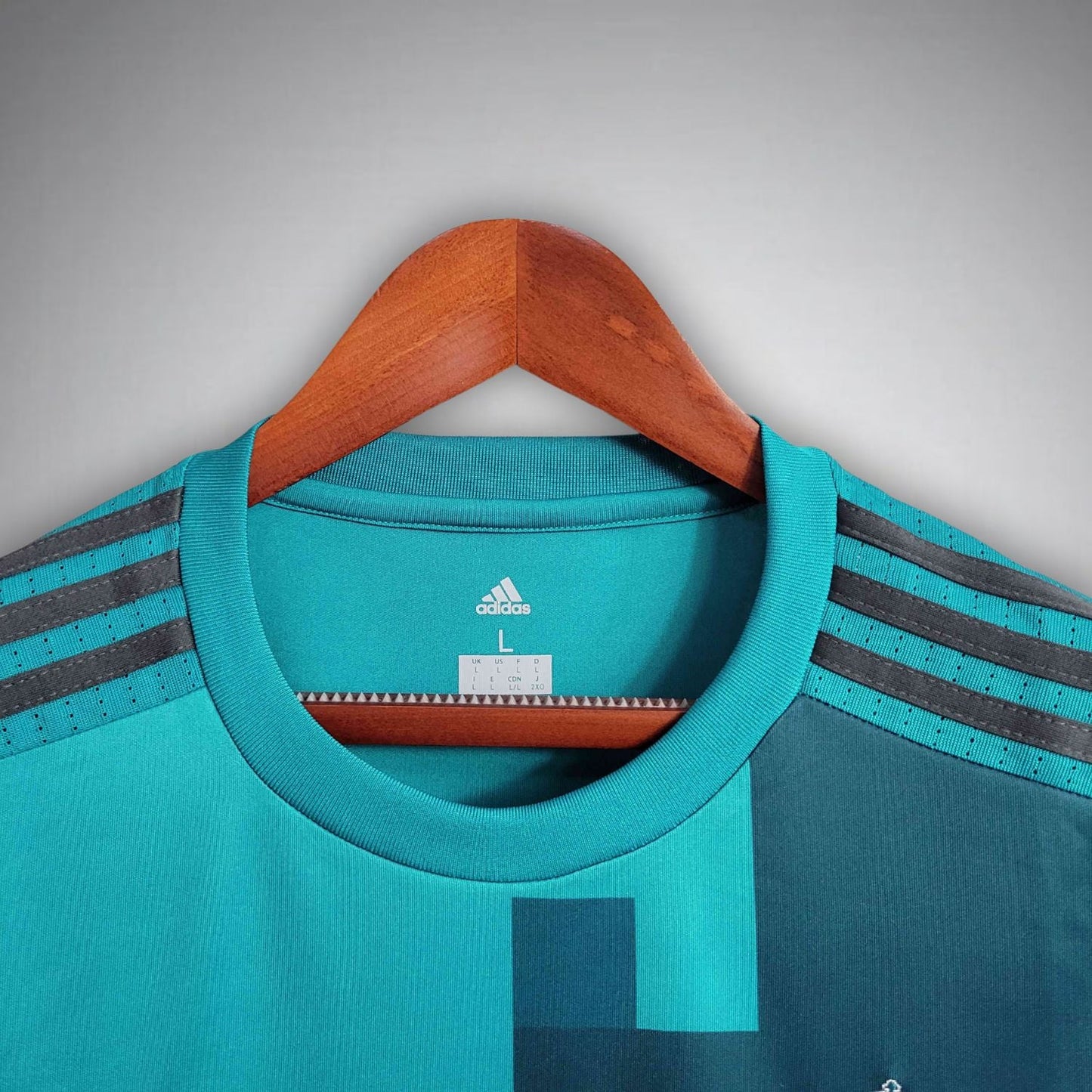 Real Madrid CF – retro bortedrakt 2017/2018 langermet