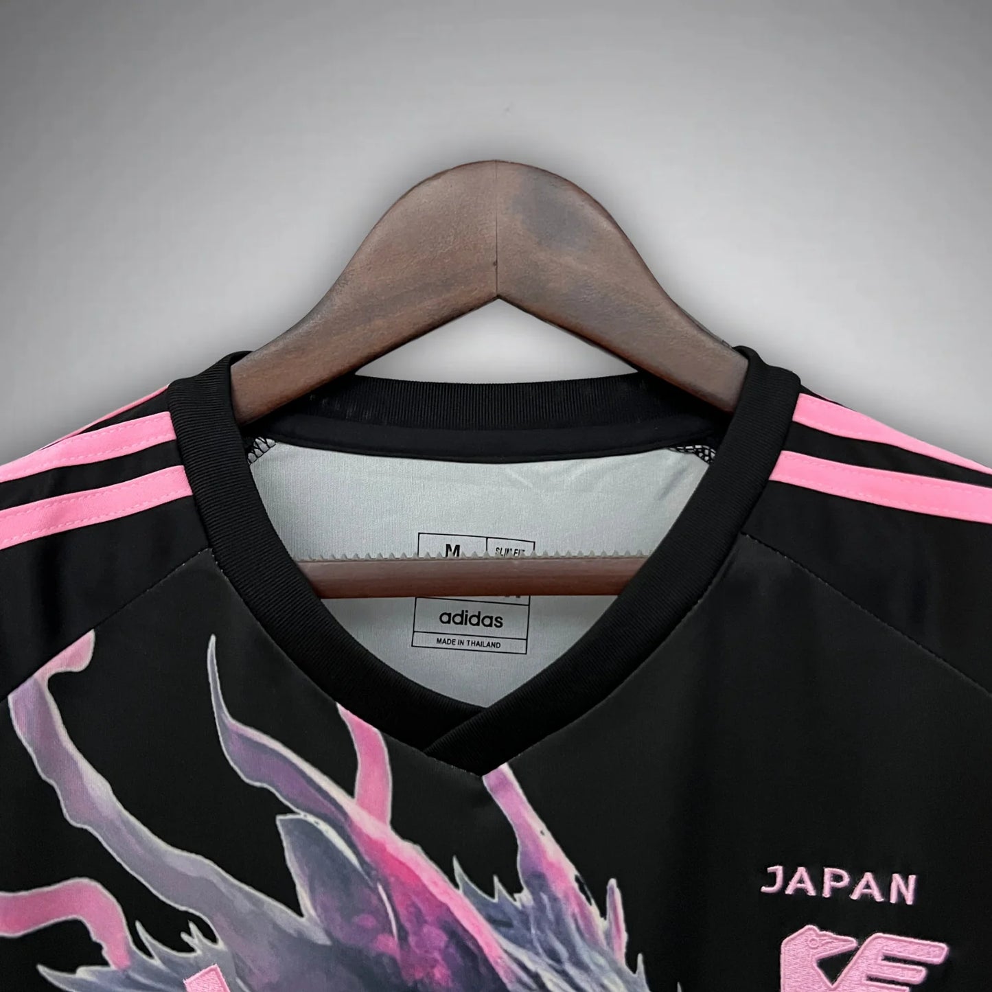 Japan – Limited Sakura Black